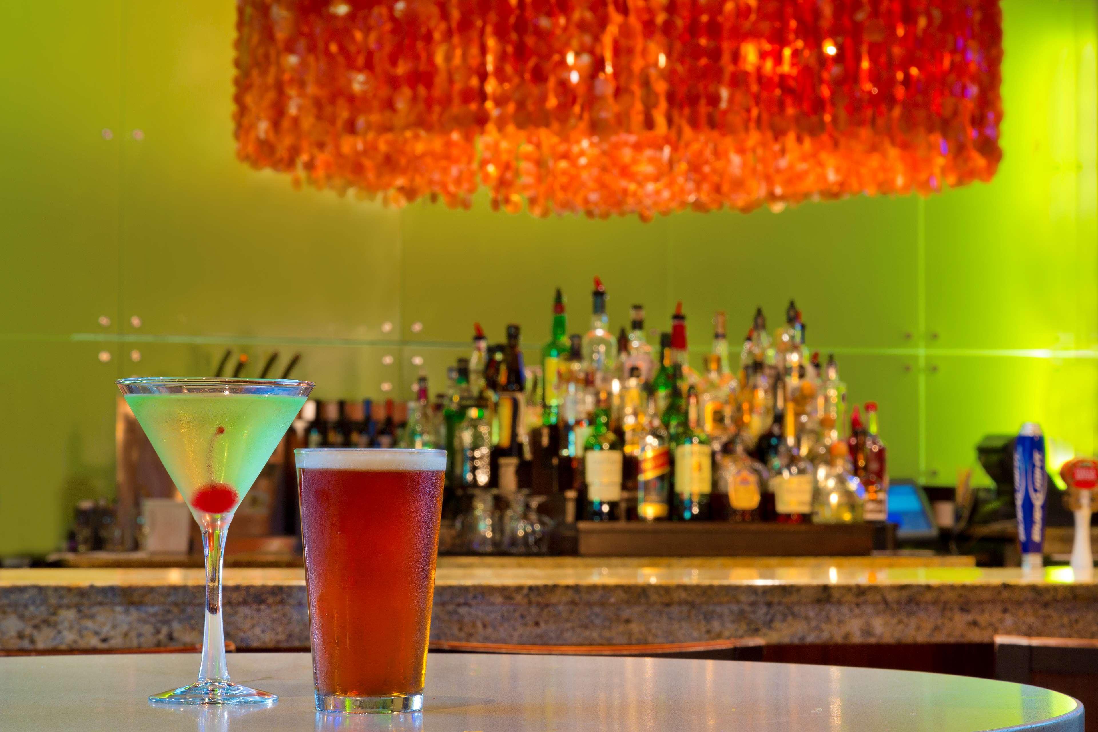 Doubletree By Hilton Hotel Orlando At Seaworld Williamsburg Экстерьер фото