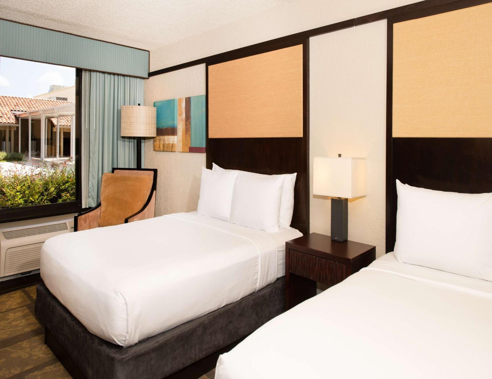 Doubletree By Hilton Hotel Orlando At Seaworld Williamsburg Экстерьер фото