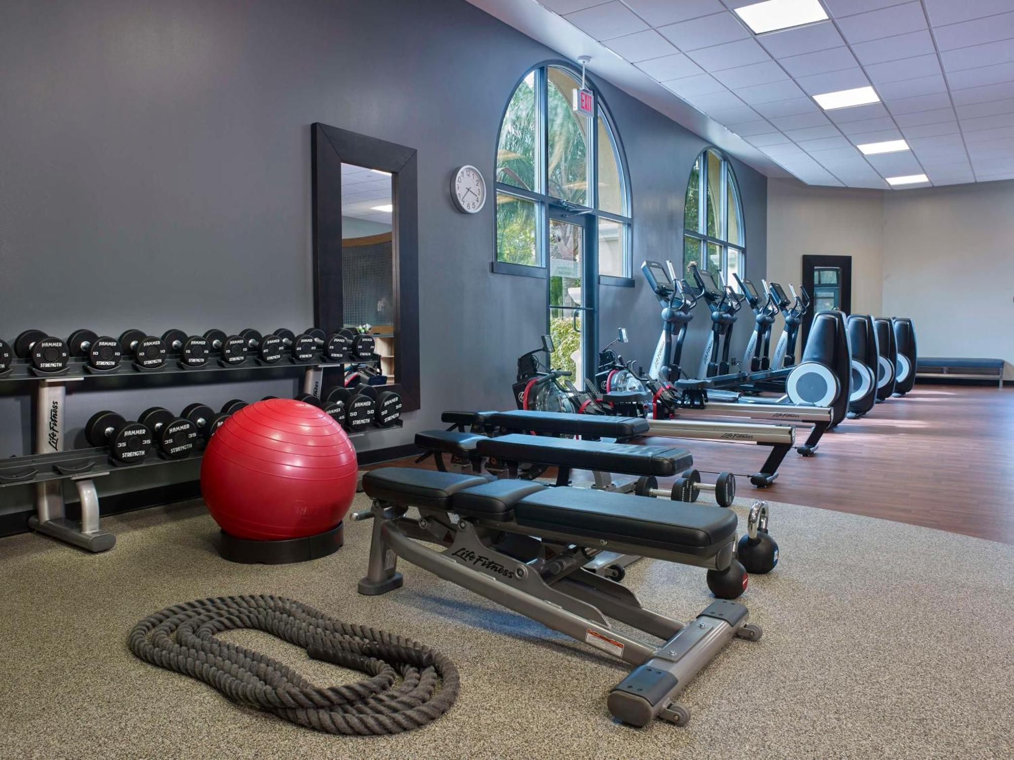 Doubletree By Hilton Hotel Orlando At Seaworld Williamsburg Экстерьер фото